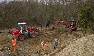 Folienerneuerung in der Laushalde Folienerneuerung in der Laushalde