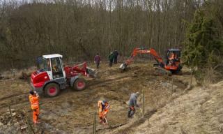 Folienerneuerung in der Laushalde